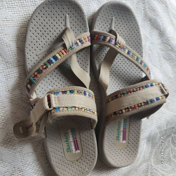 Skechers sandals - Picture 2 of 10